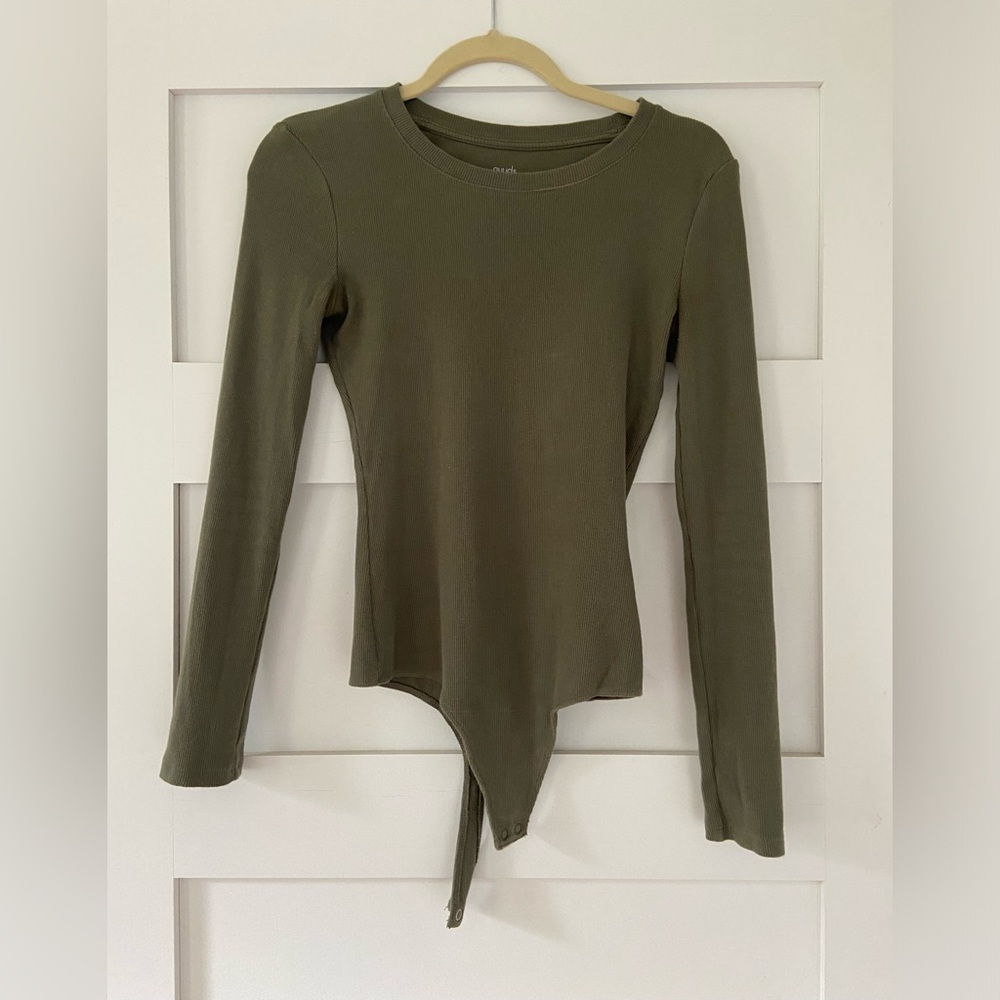 nuuds Ribbed Olive Long Sleeve Bodysuit